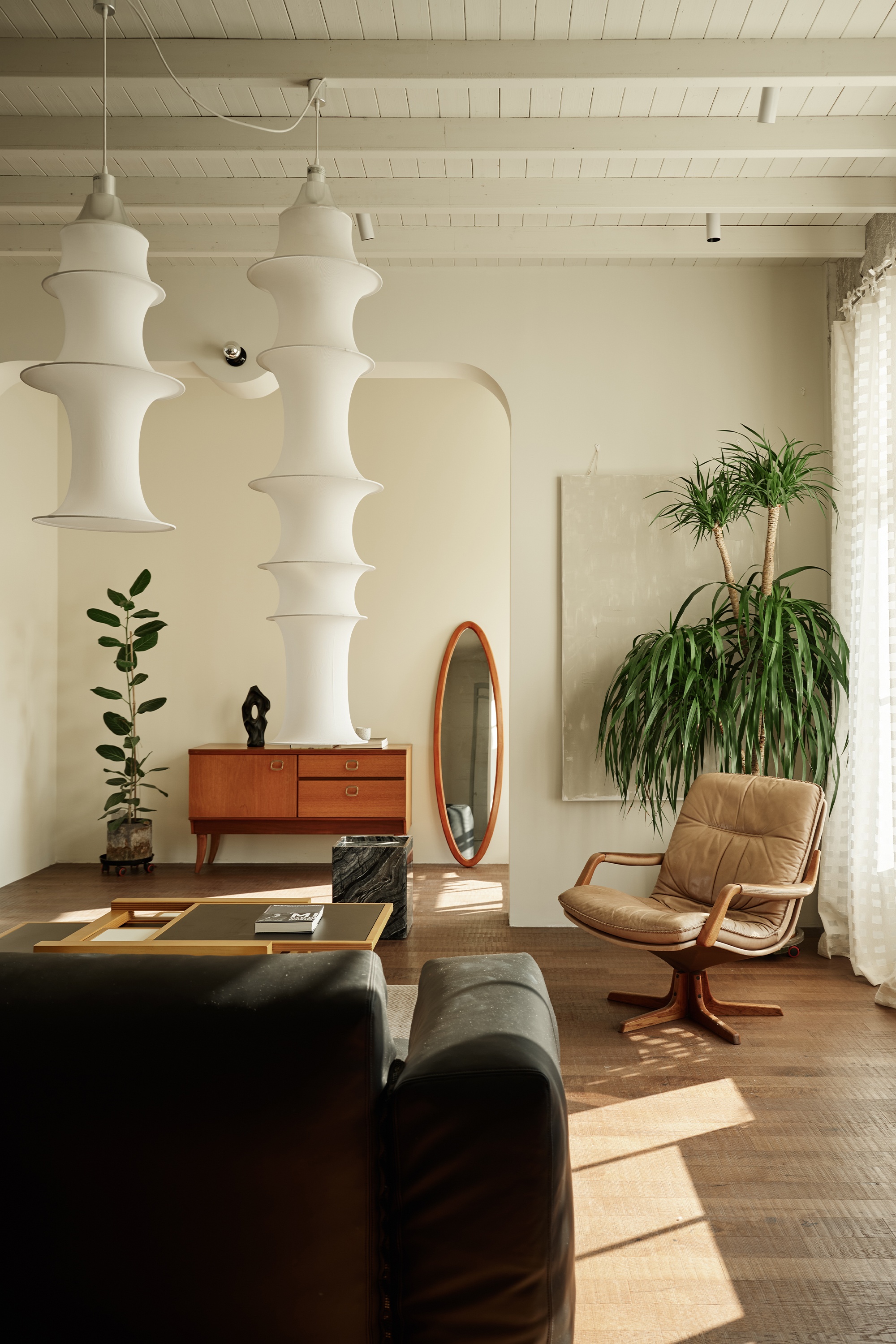 呼吸式美学:在粗粝与诗意间自由生长的空间叙事丨山与空间设计-7