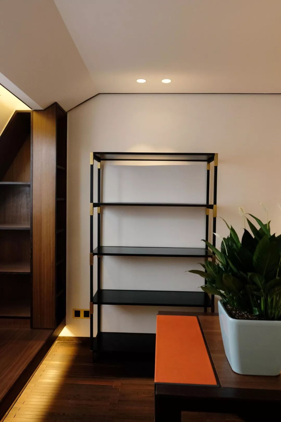 深圳听雪居 | 旧楼翻新,生活气息与设计美学的完美融合-92