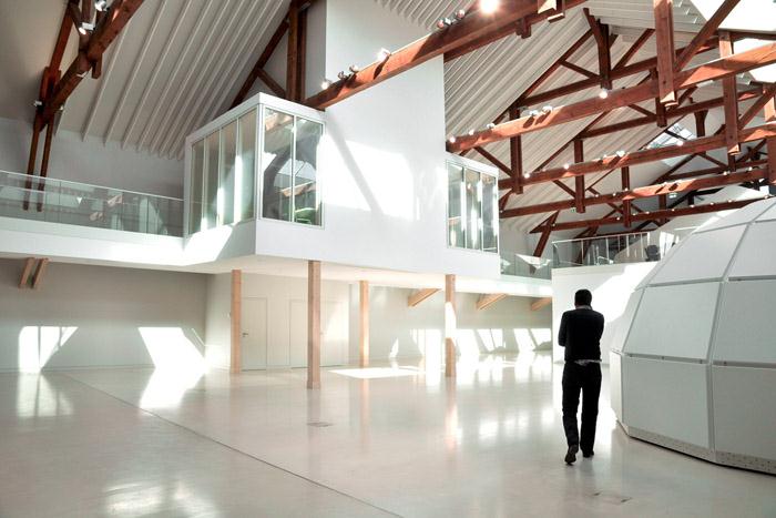 圣戈班玻璃创新中心·木构新生的创新空间-23