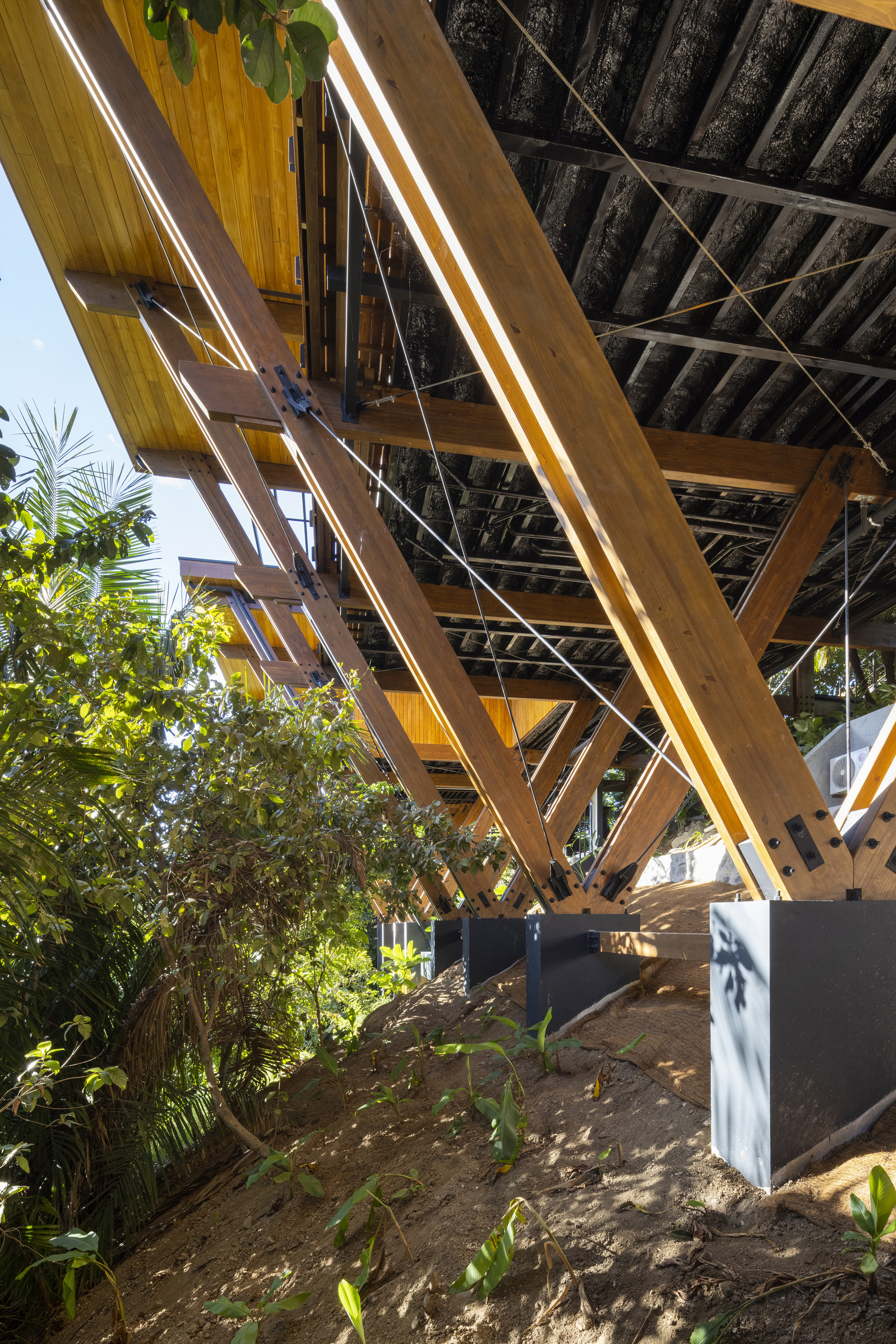 洛马·萨格拉达之家丨哥斯达黎加丨Salagnac Arquitectos-44