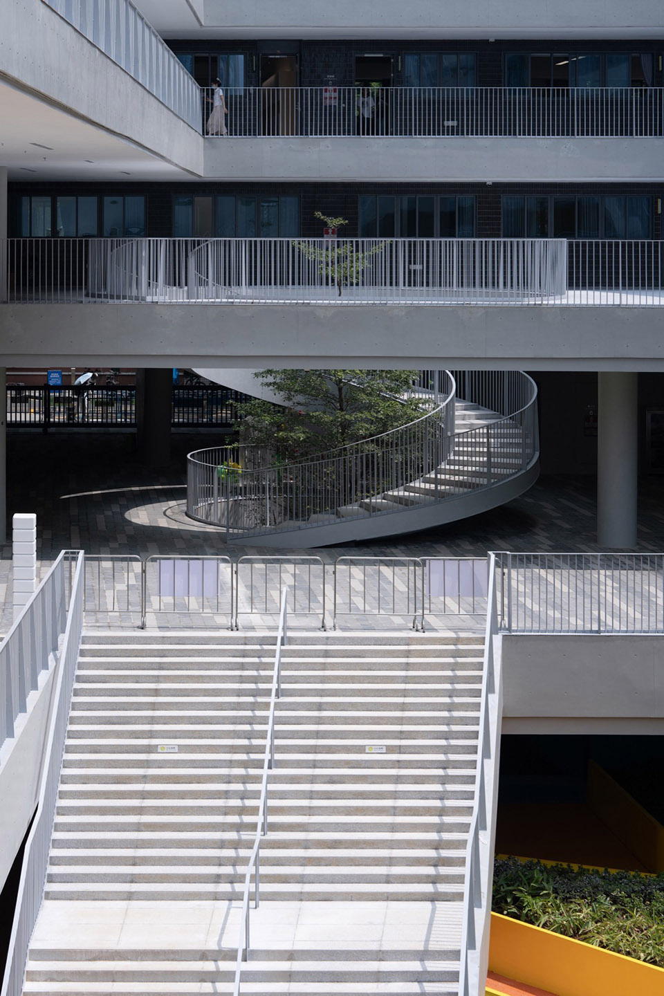 深圳福田绿洲小学丨中国深圳丨悉地国际东西影工作室-58