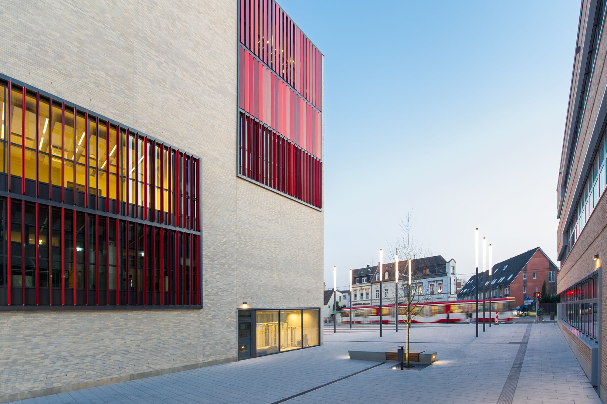 德国穆尔海姆新大学校园,绿色与科技融合的教育空间-2