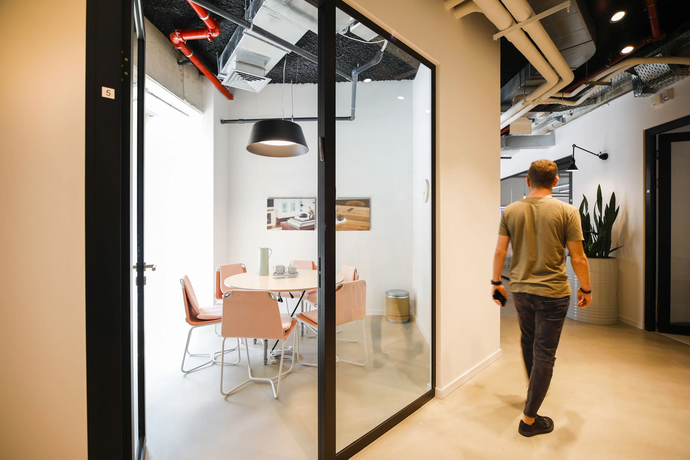 智慧家居守护者 | Dojo 办公室-18