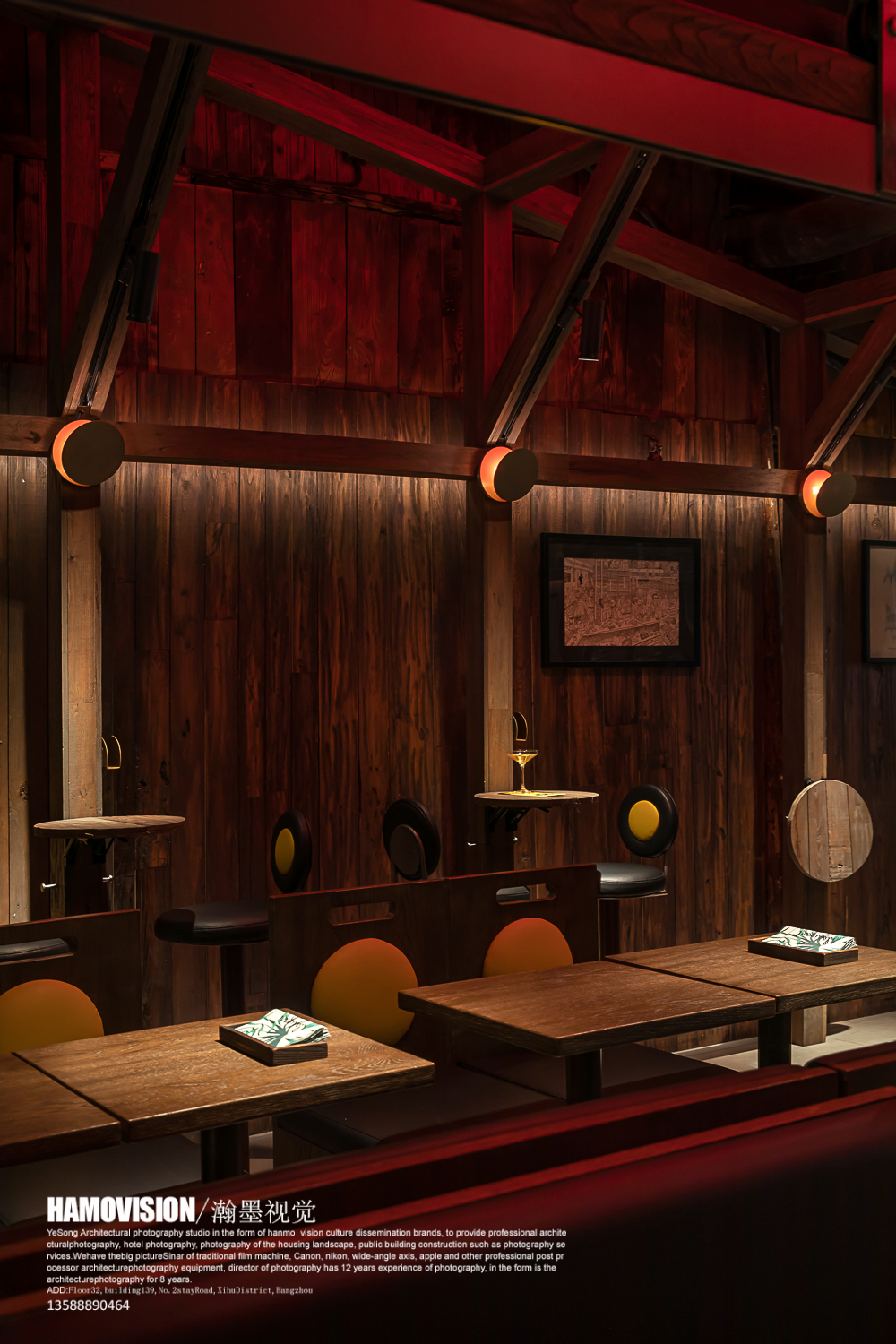 泛域设计×酒吧空间·Chimney烟囱酒吧·周和摄影|老街孵化出的百变“烟囱”-79