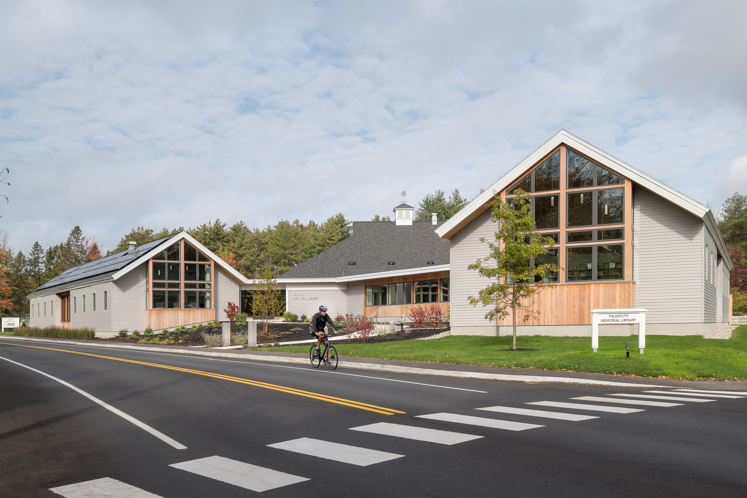 法尔茅斯纪念图书馆丨美国丨Simons Architects-13