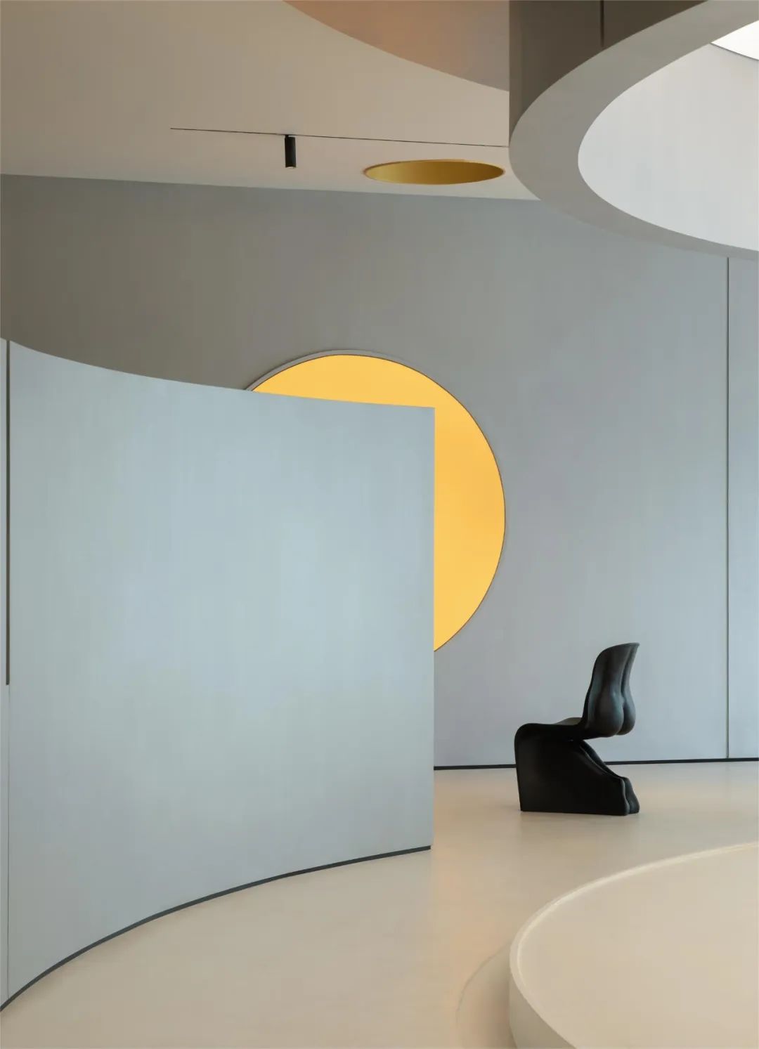 逆向空间×米构展厅：几何秩序，光赋自由-24