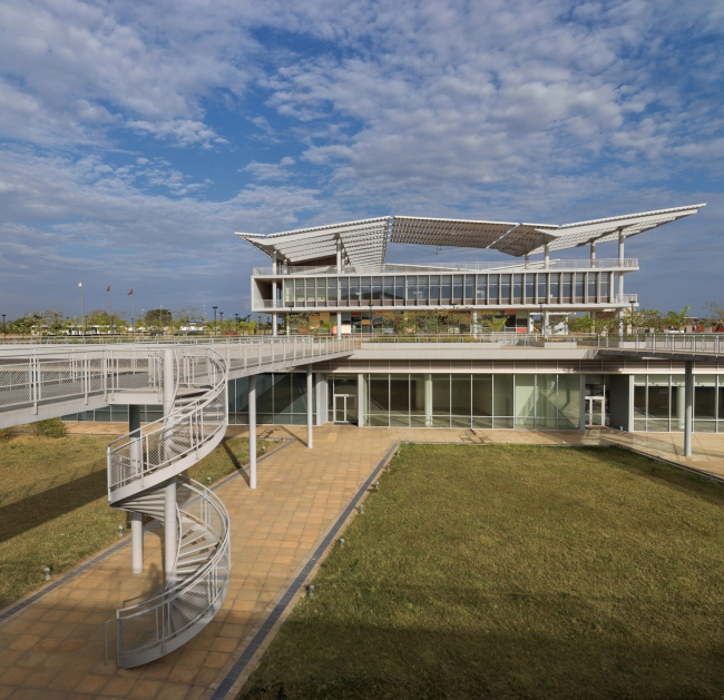 阿戈斯蒂纽·内图大学校园建设项目丨安哥拉罗安达丨Perkins+Will-34