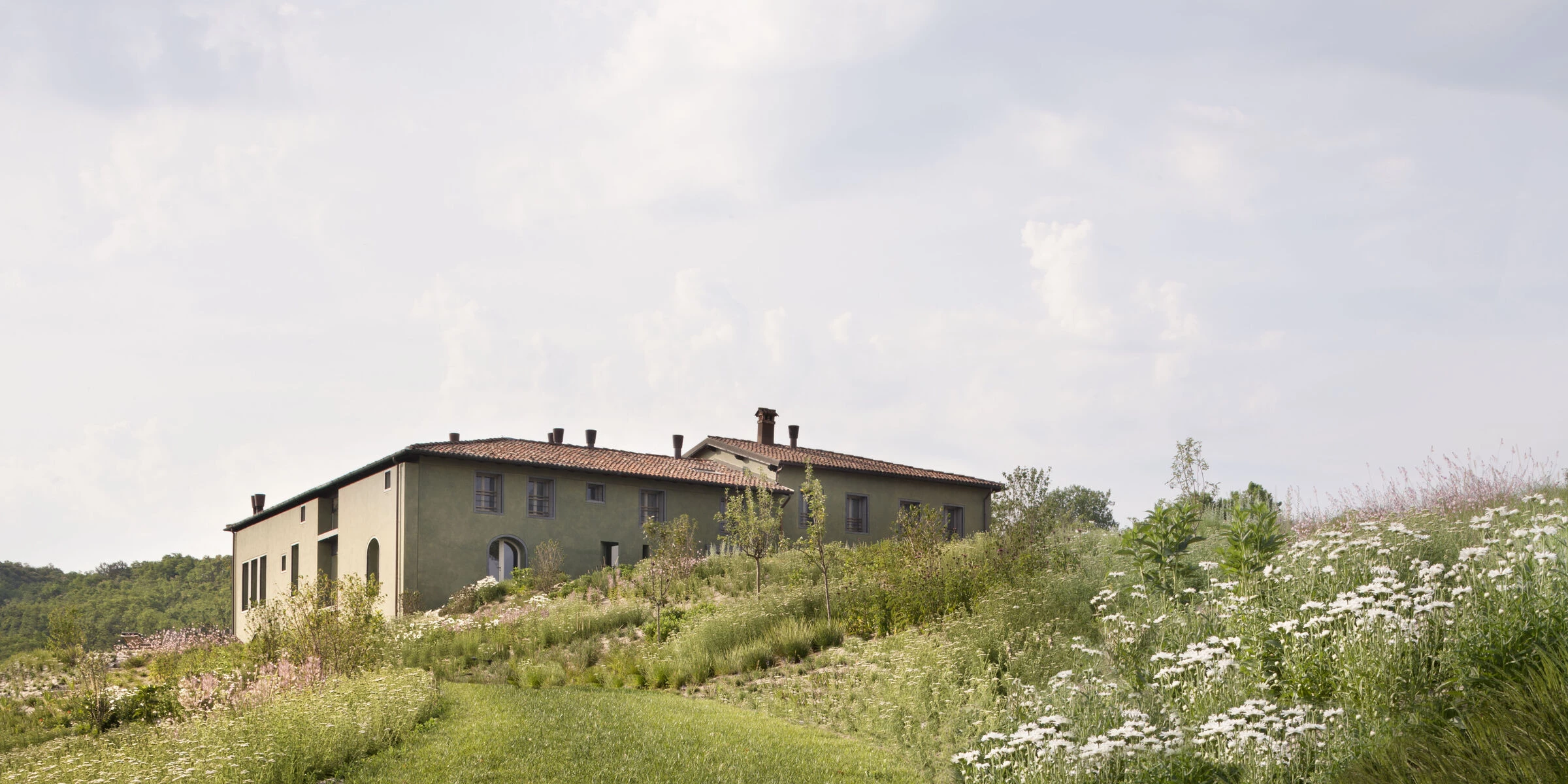 拉莱亚旅馆丨意大利亚历山德里亚丨deamicisarchitetti-4