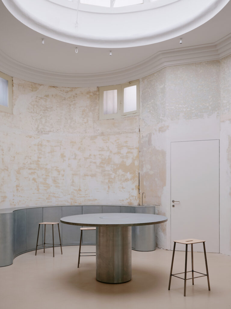 1935年建筑内咖啡馆的穹顶与手工艺品项目丨法国巴黎丨意墨建筑设计公司Office Abrami Rojas-12