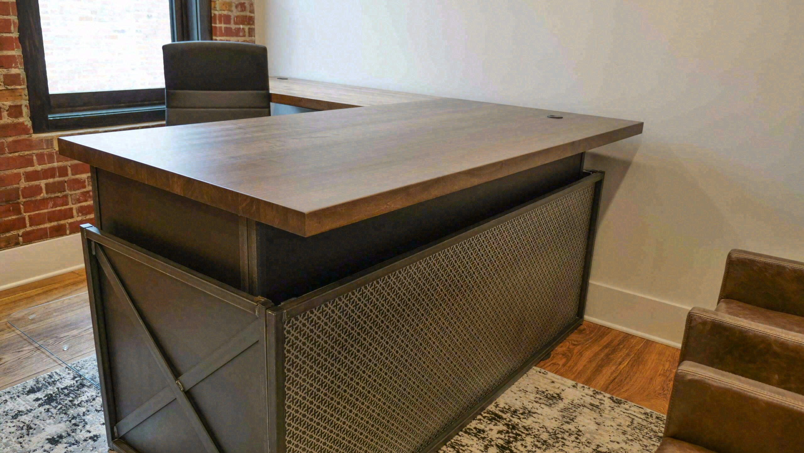 IA Podium/Lectern | Iron Age Office-64