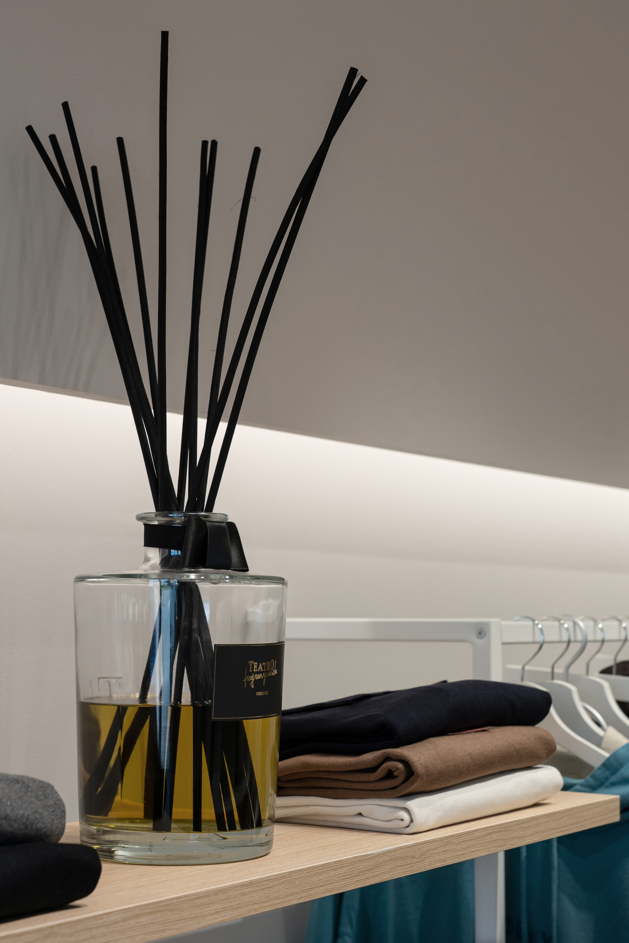 Calibro ShopStore 服装店设计丨Cecconi Associati-18