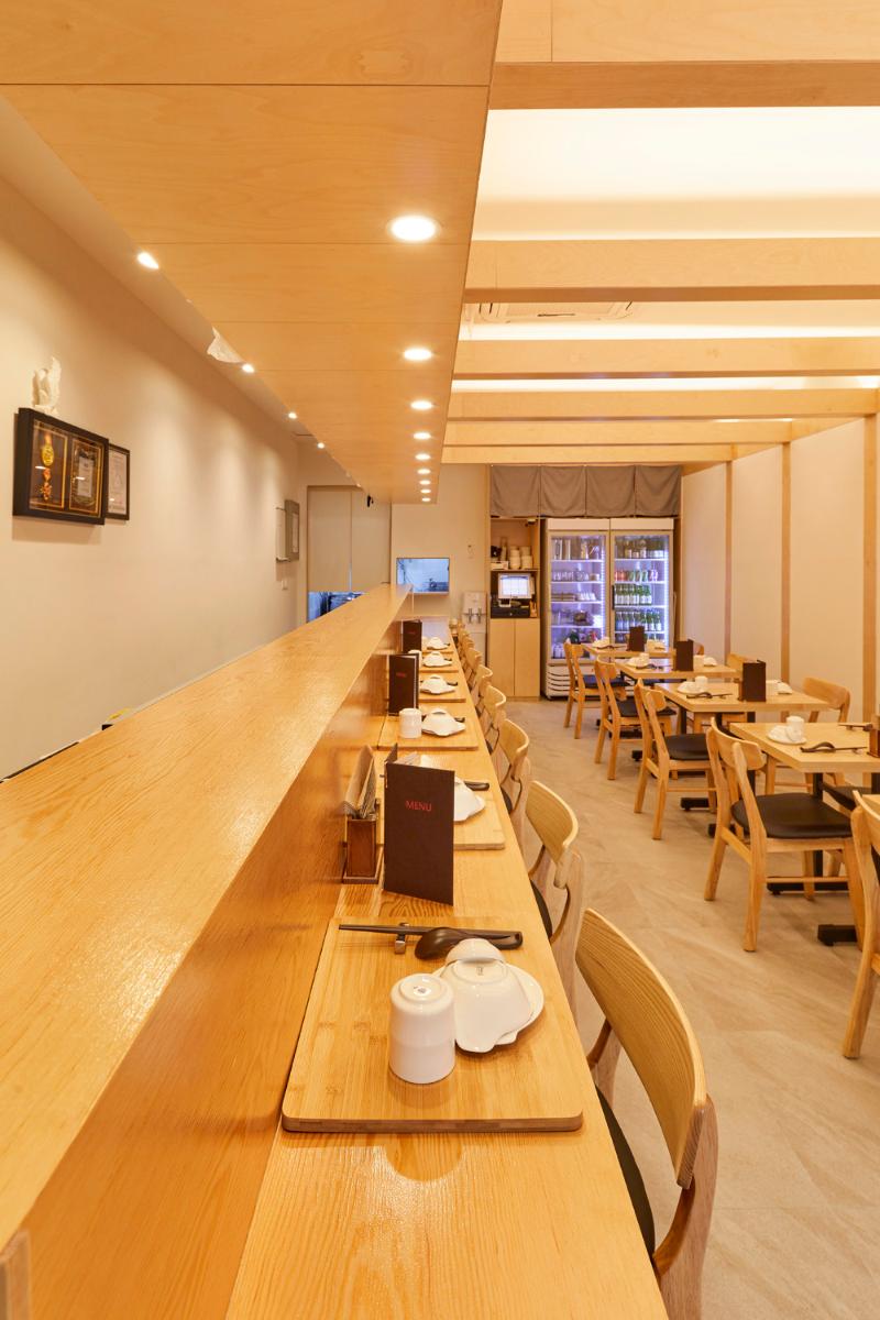 14 平清新日式料理店，小空间大设计-9