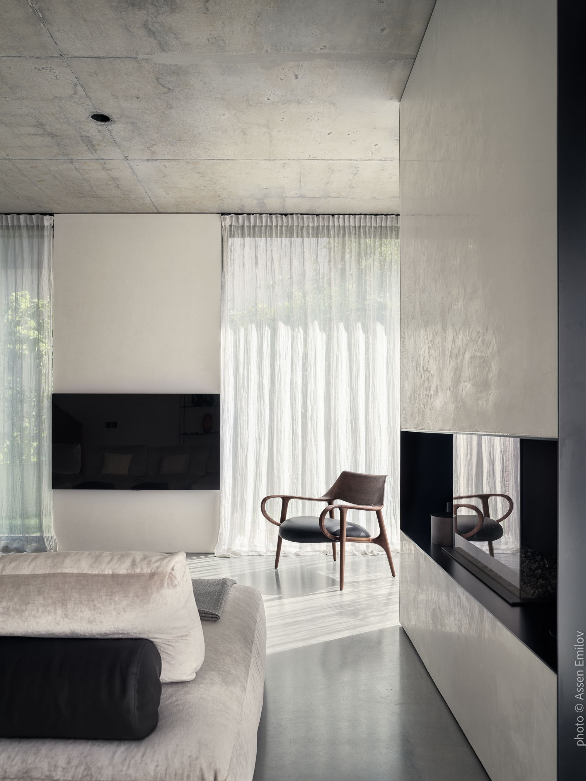 旭日草地之屋丨保加利亚丨I,O architects-28