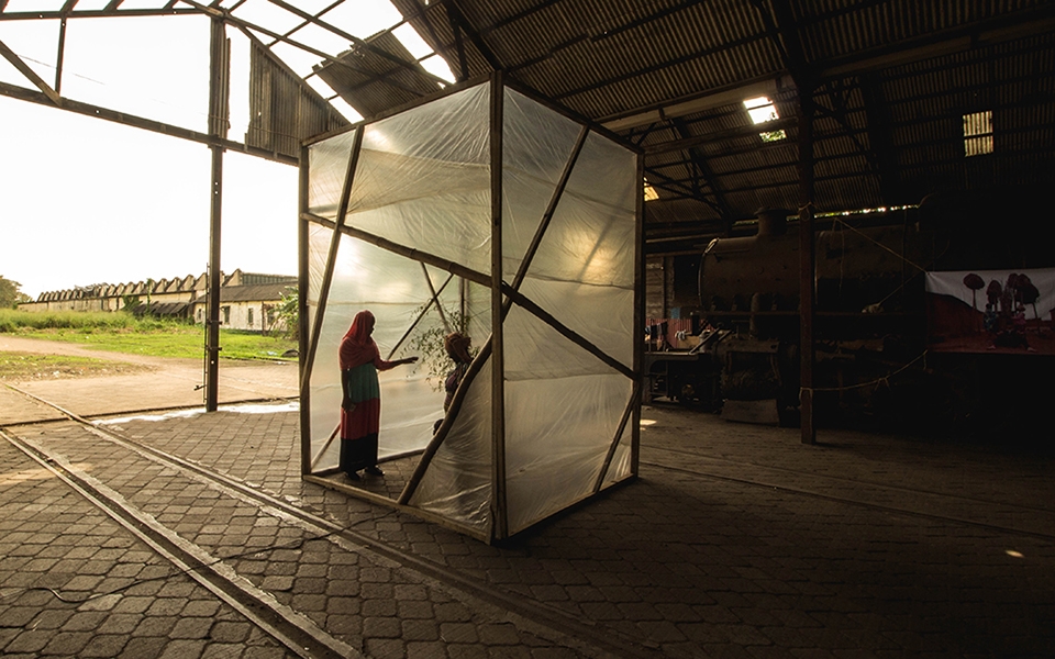 废弃火车站的重生 | 拉各斯双年展的边缘魅力-18