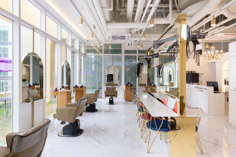 现代简约美容院设计，24 平米空间打造-9