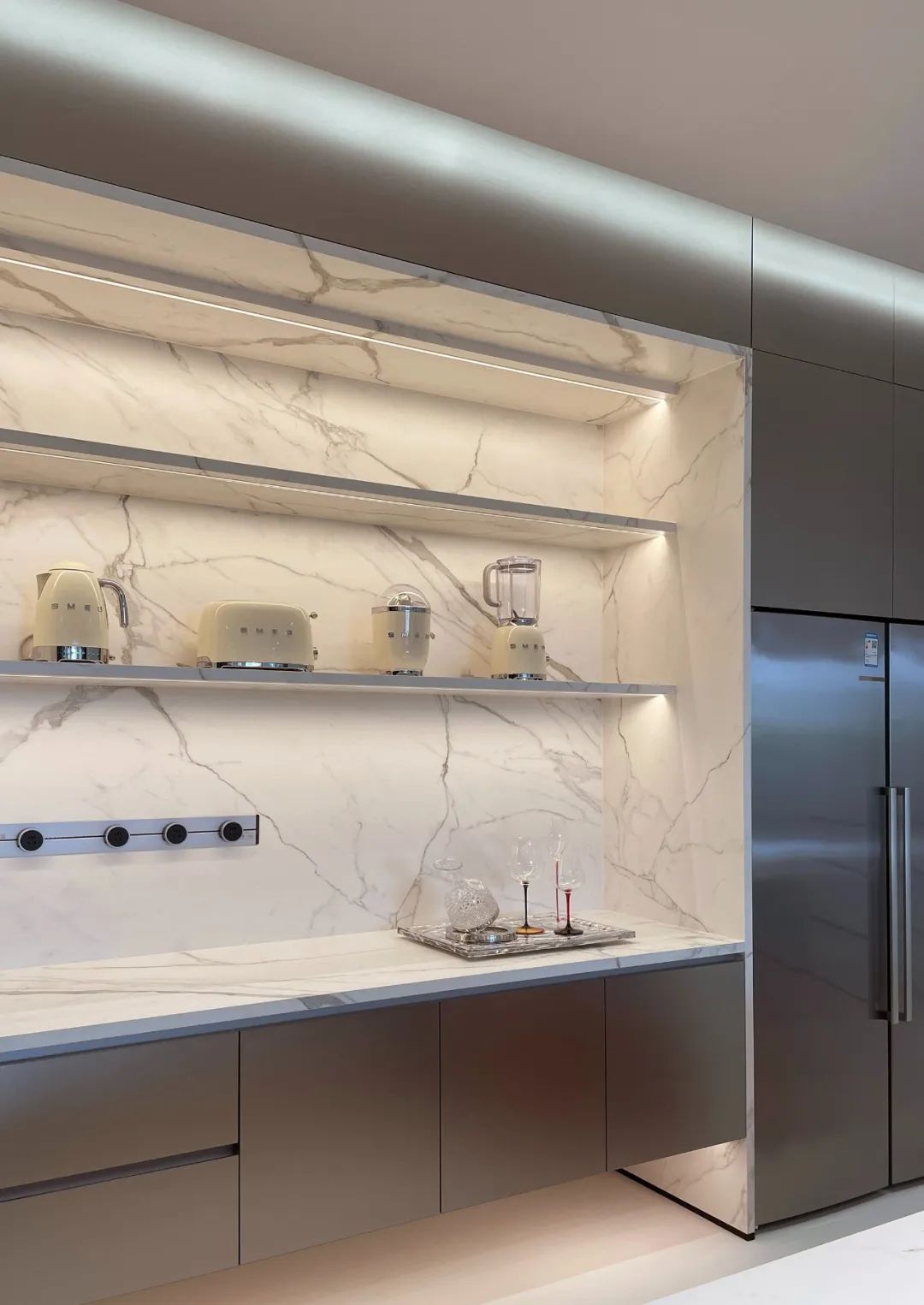 白色潮玩空间 · 光谱之家丨CQ Home-49