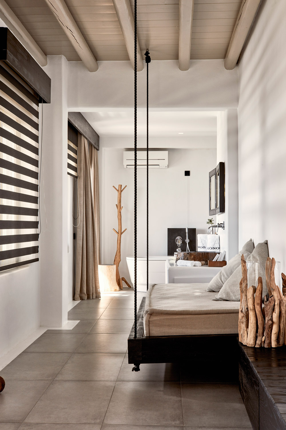 Villas With Wonderful Views of the Sea in Mykonos-18