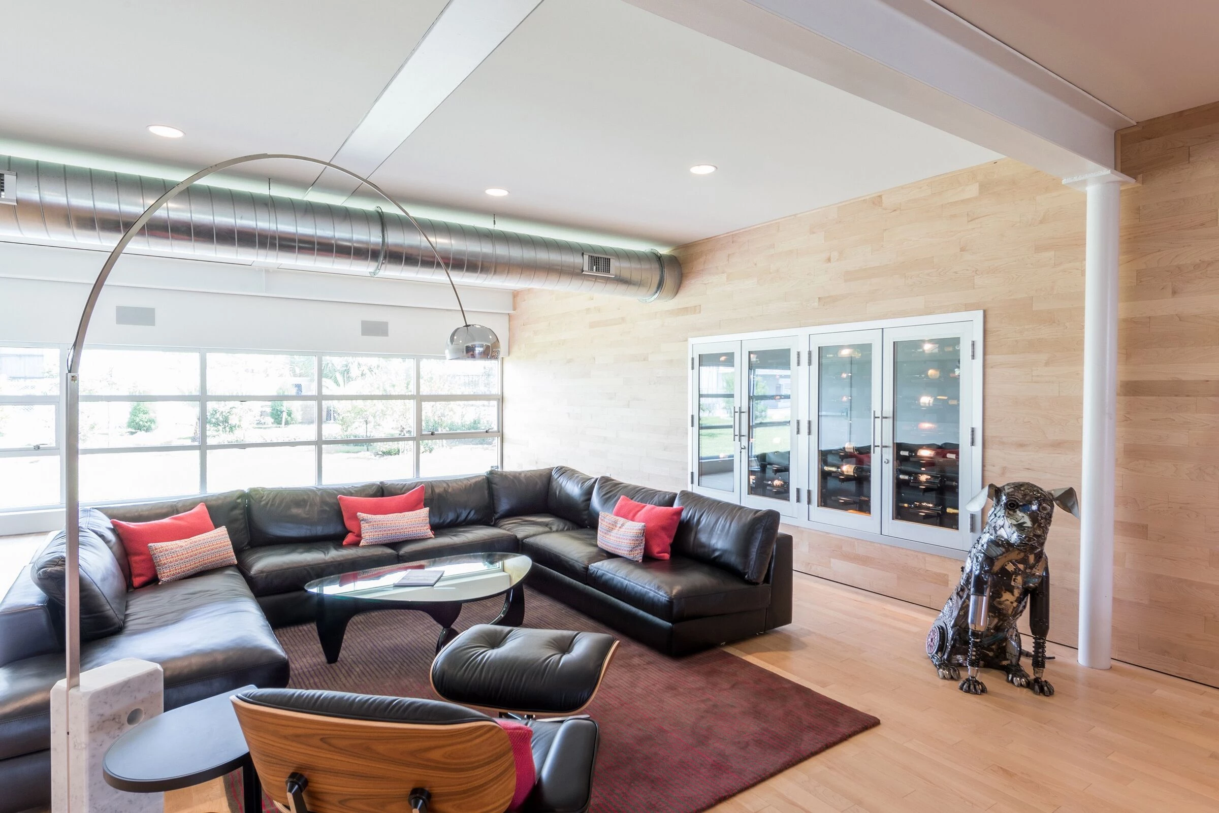 Classic Car Showroom-29