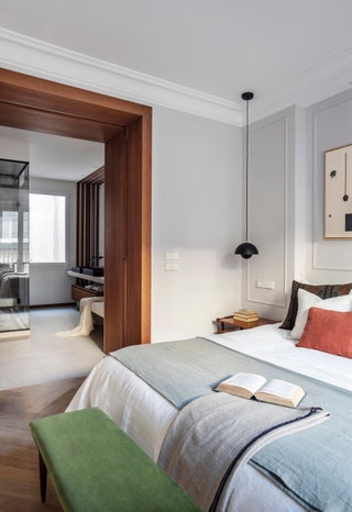 马德里优雅公寓 | 古典与现代的完美融合-33