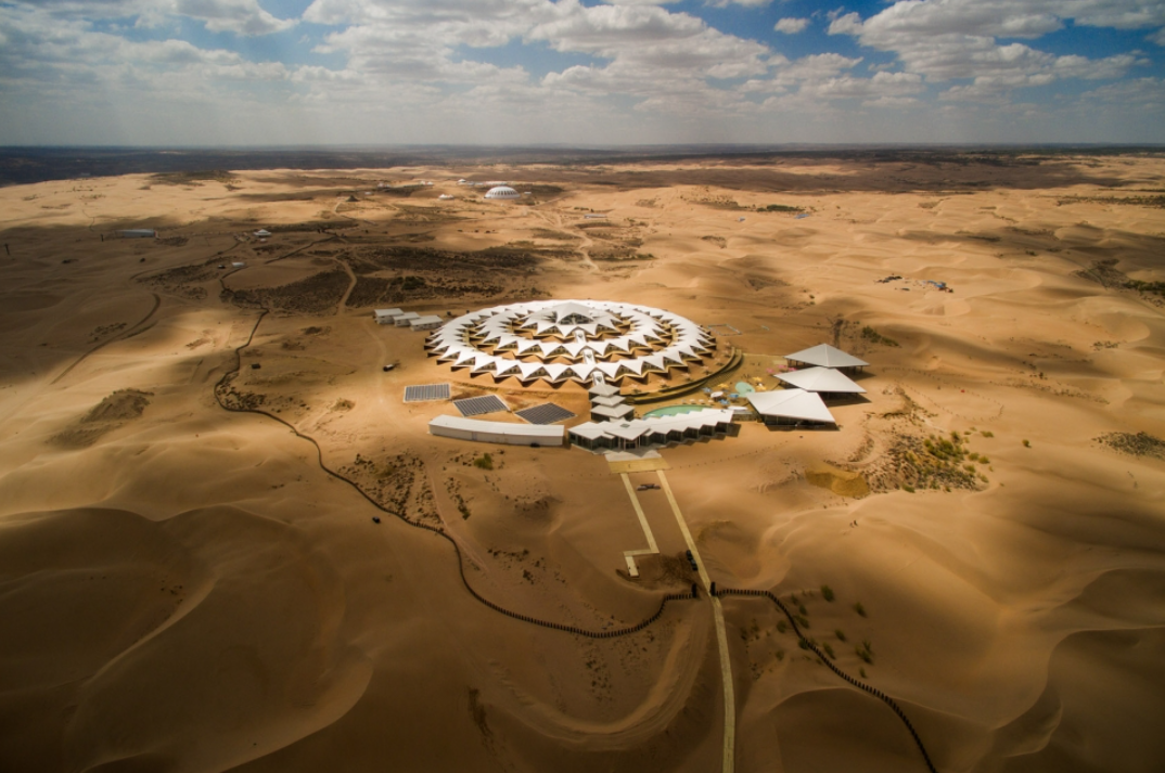 恒大"魔性"足球场 | 建筑大师许家印的"莲花"之梦-63