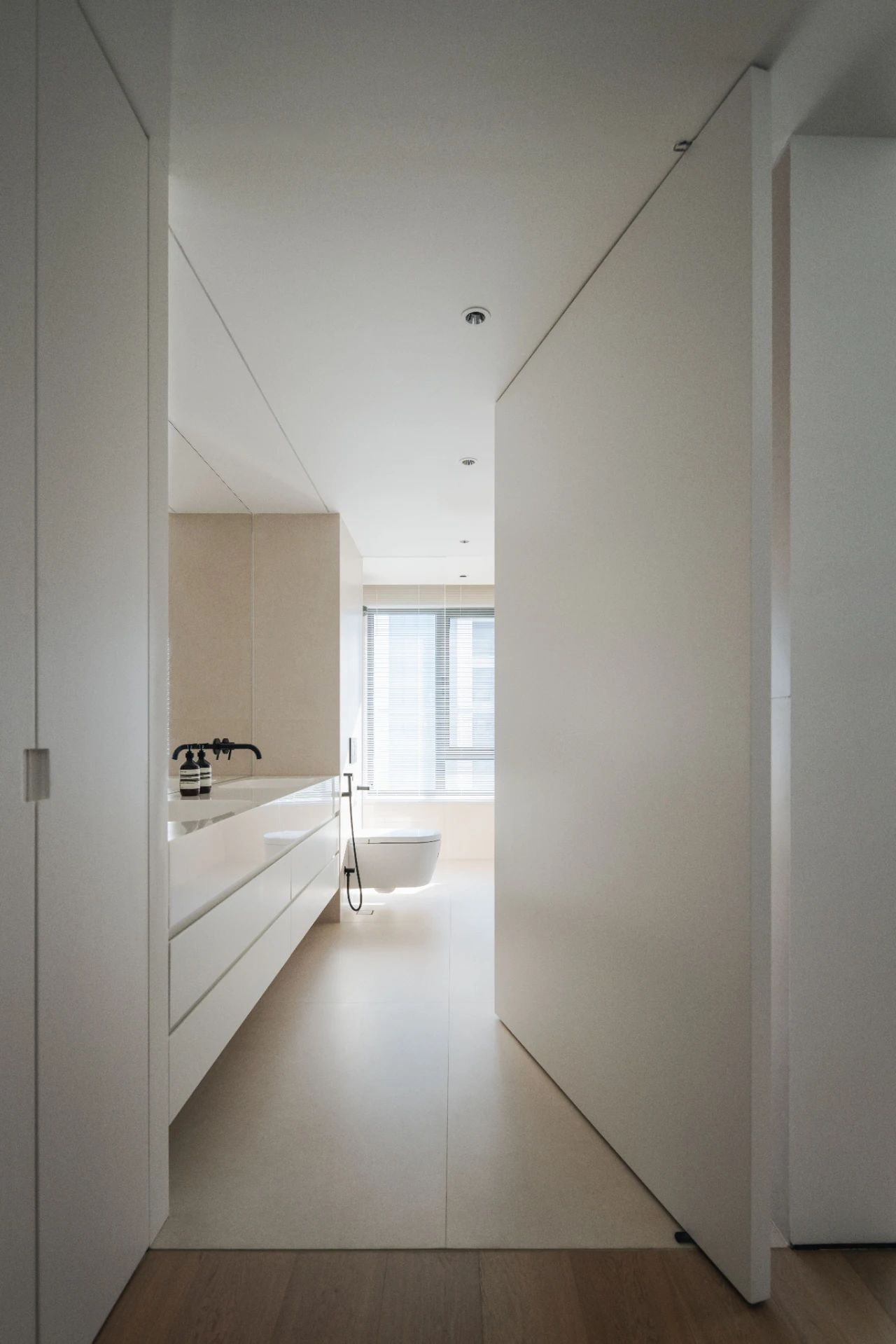 GZ 宅 黑白盒子大平层丨中国郑州丨MOOI TIMELESS 建筑室内设计事务所-32