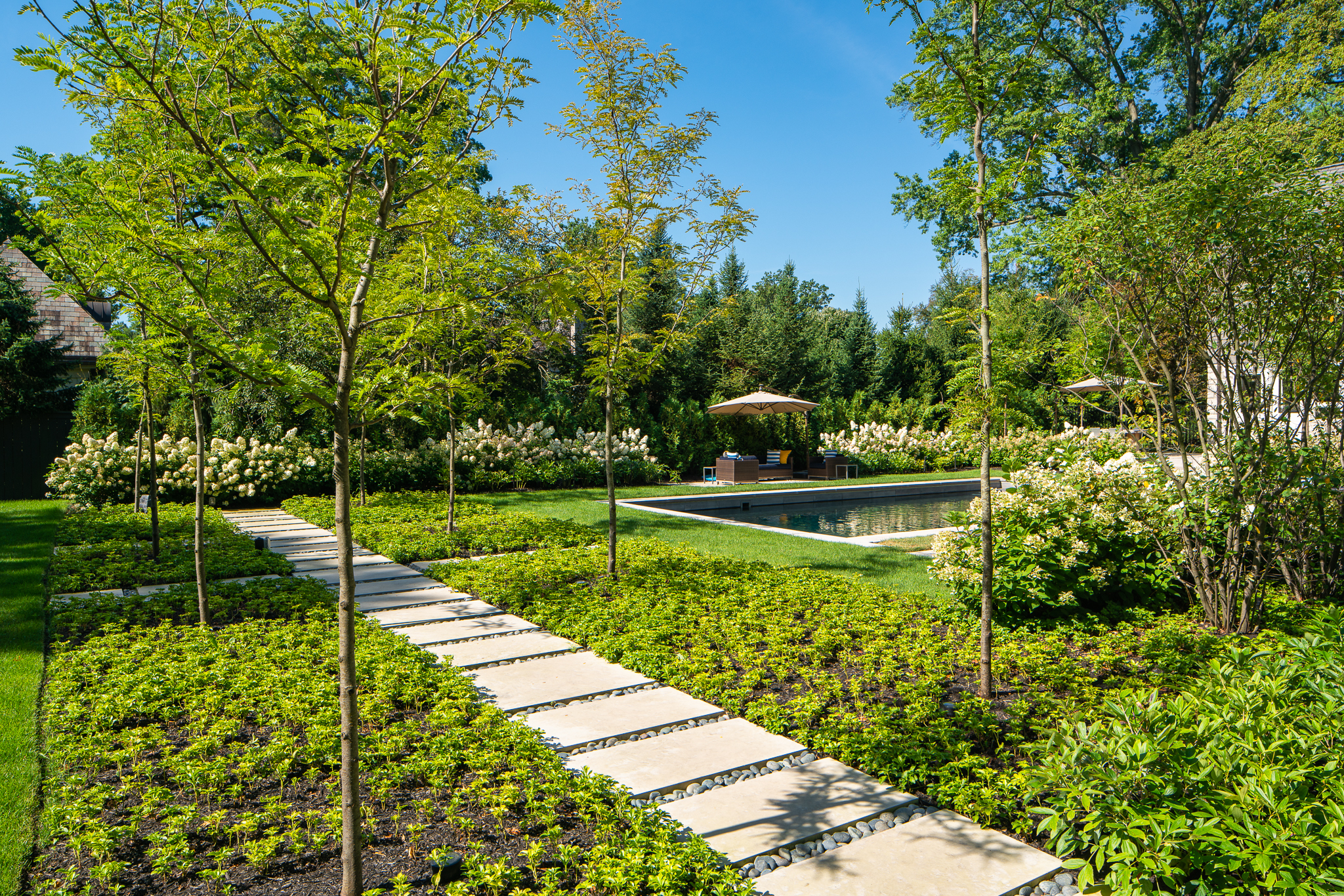 Landscape Design in Bexley Ohio | Marshall Evan Photography-6