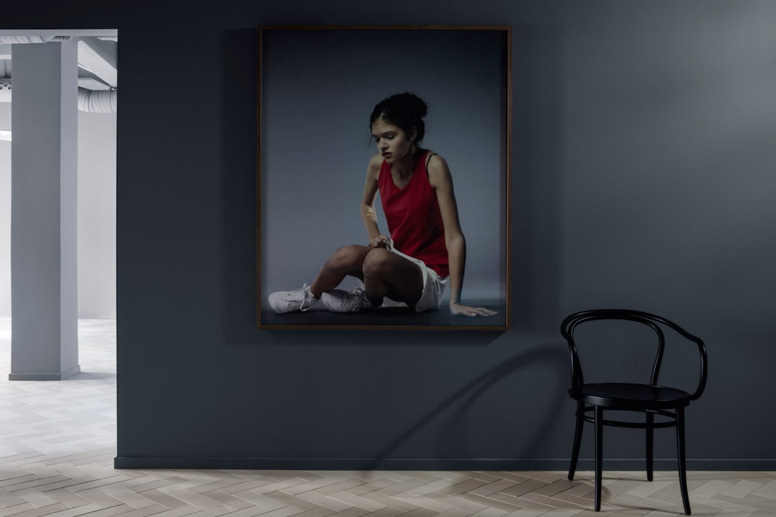 五个不同的暗色空间-10