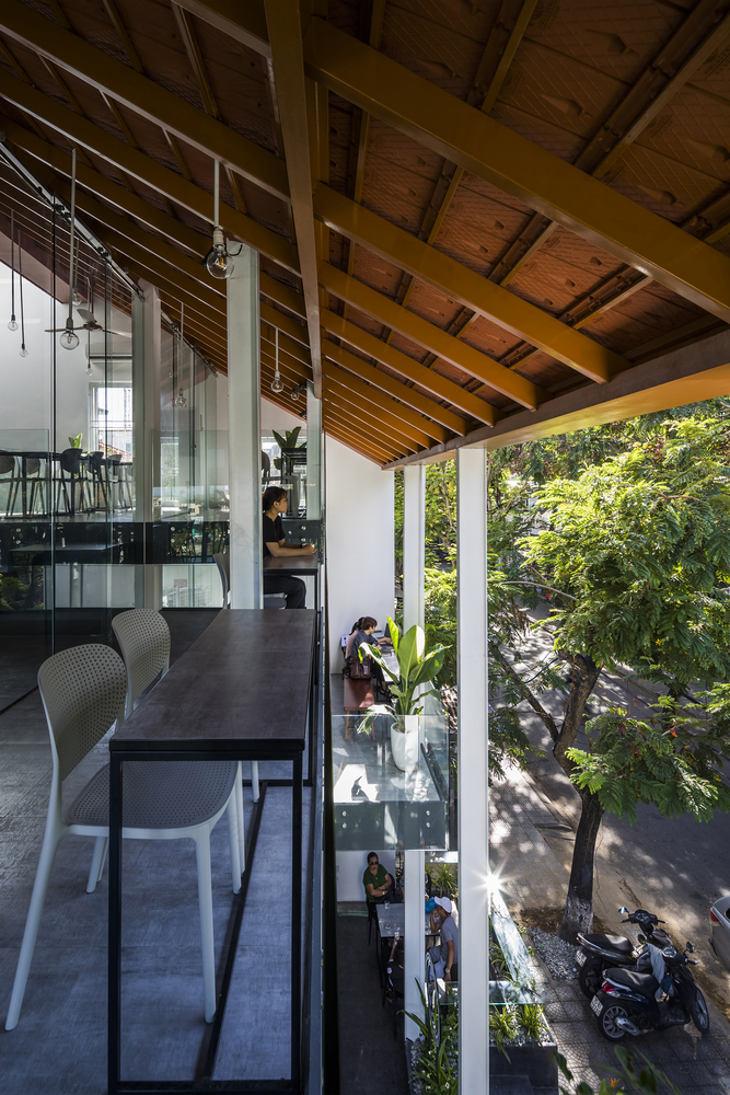 越南传统与现代交融的 O2 咖啡馆-38