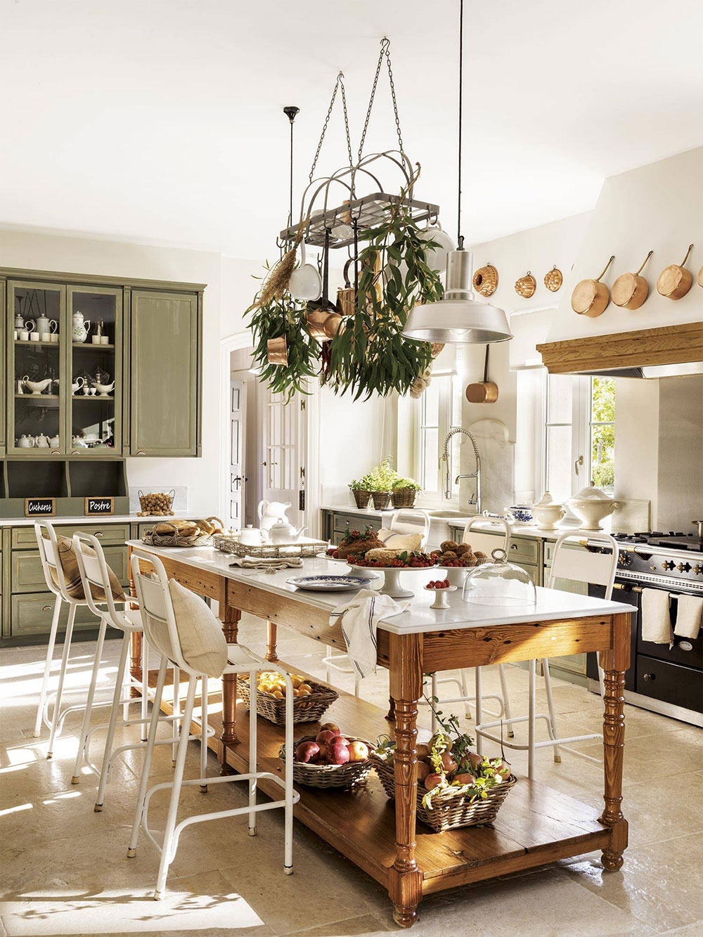 西班牙别墅 | 阳光圣诞的温馨设计-10