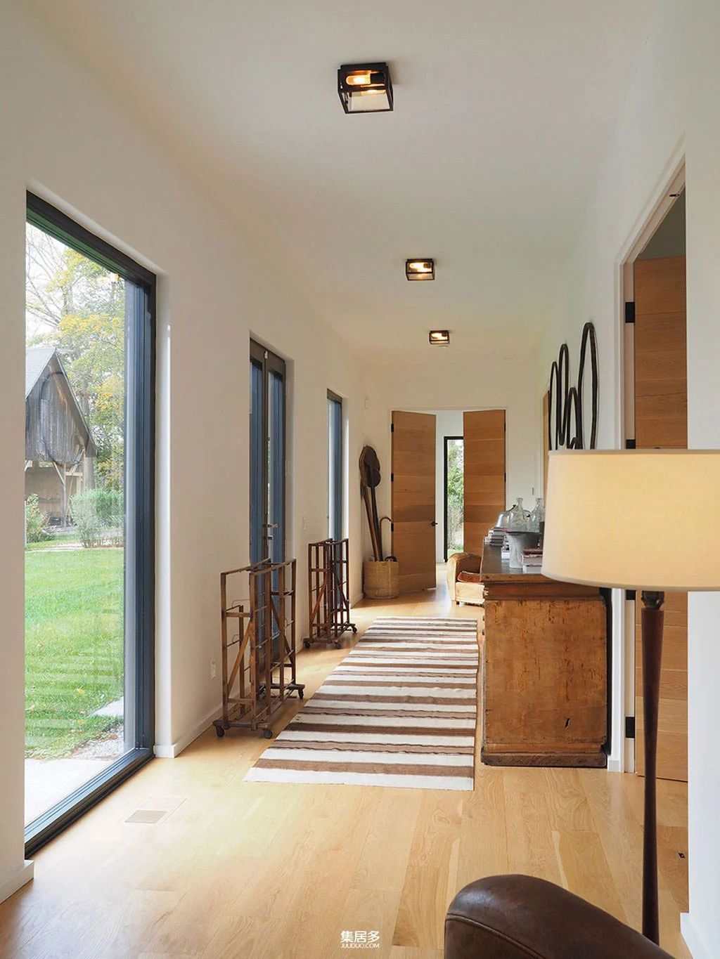 纽约州北部现代黑色小屋设计丨美国纽约-16