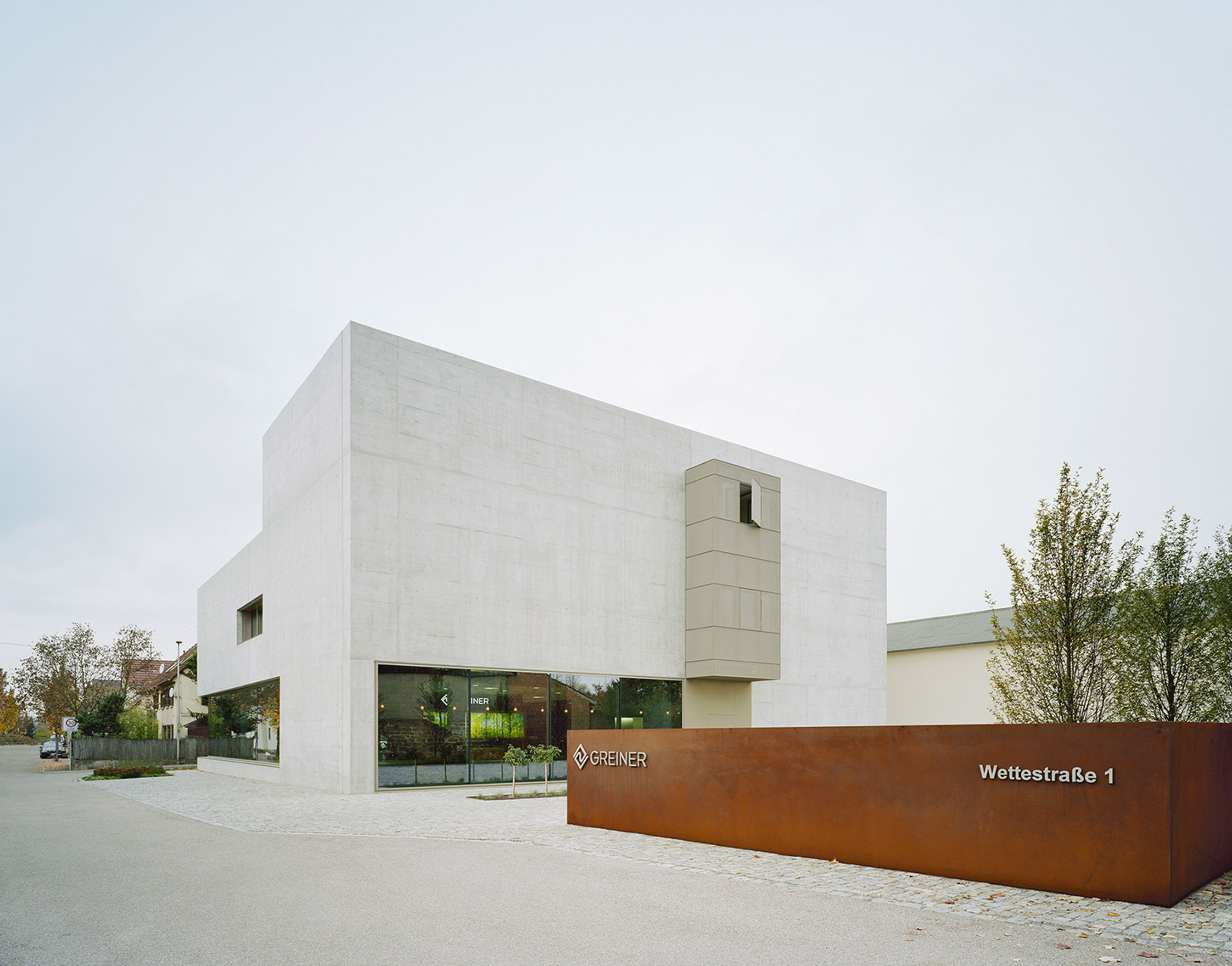 Greiner总部大楼,德国 / f m b architekten-4