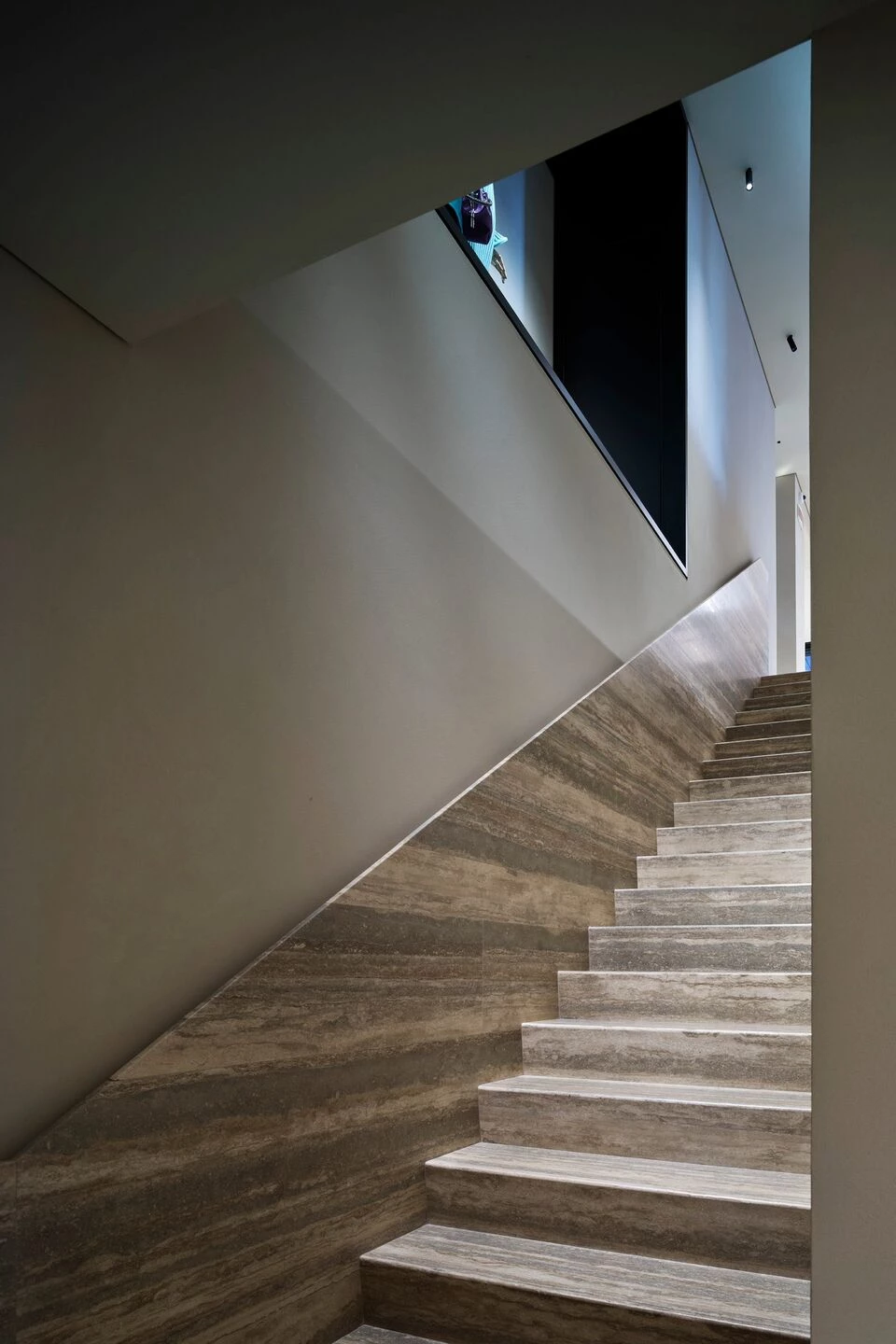 埃拉尔多商店丨意大利丨Parisotto + Formenton Architetti-28