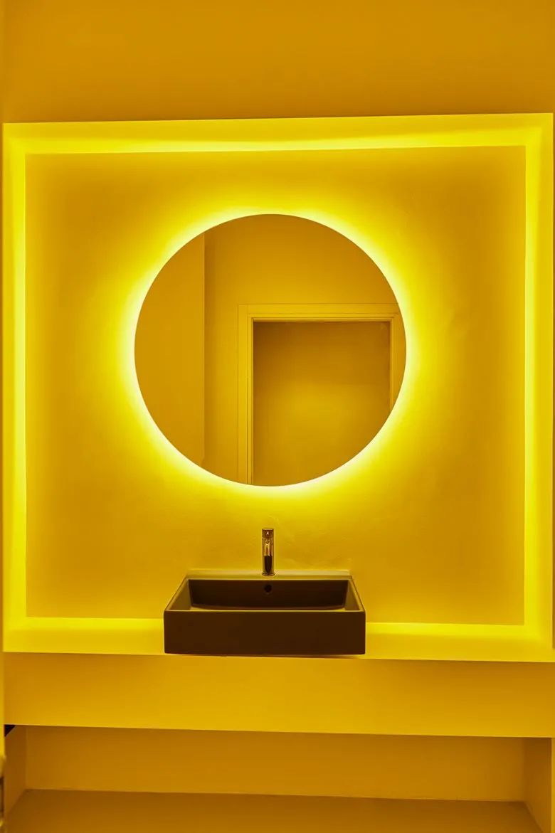 Un Diavolo per Capello 美发空间设计-11