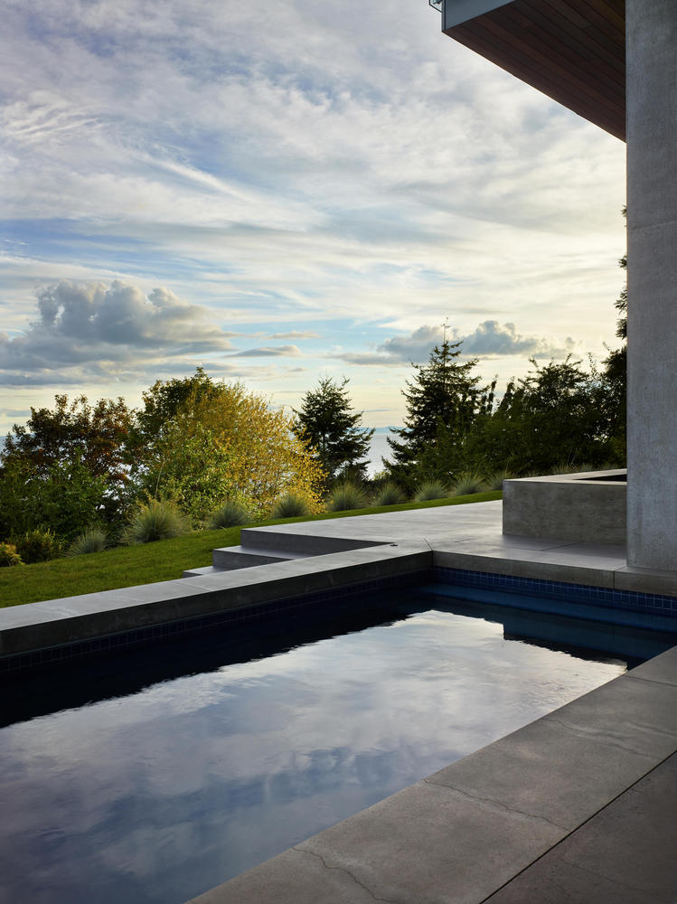 悬崖之上的宁静居所-30