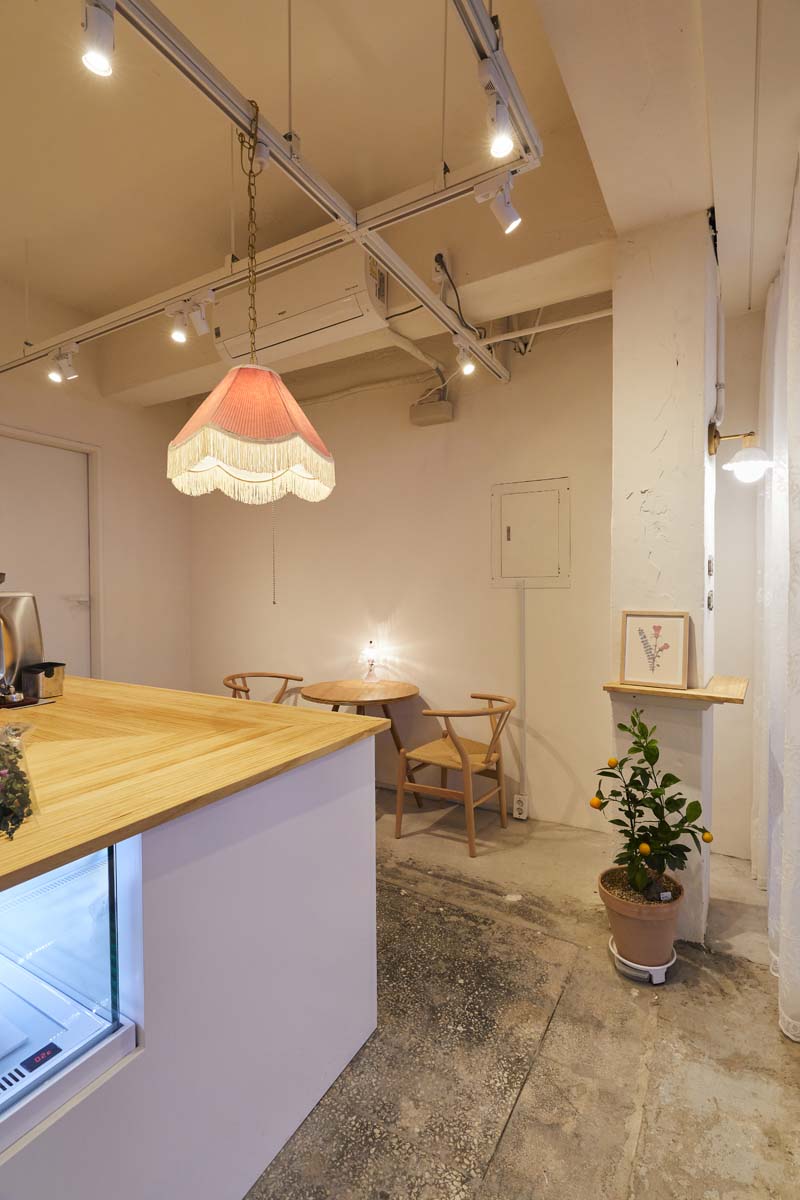 7 坪极简风咖啡馆，韩式工业风设计魅力-5