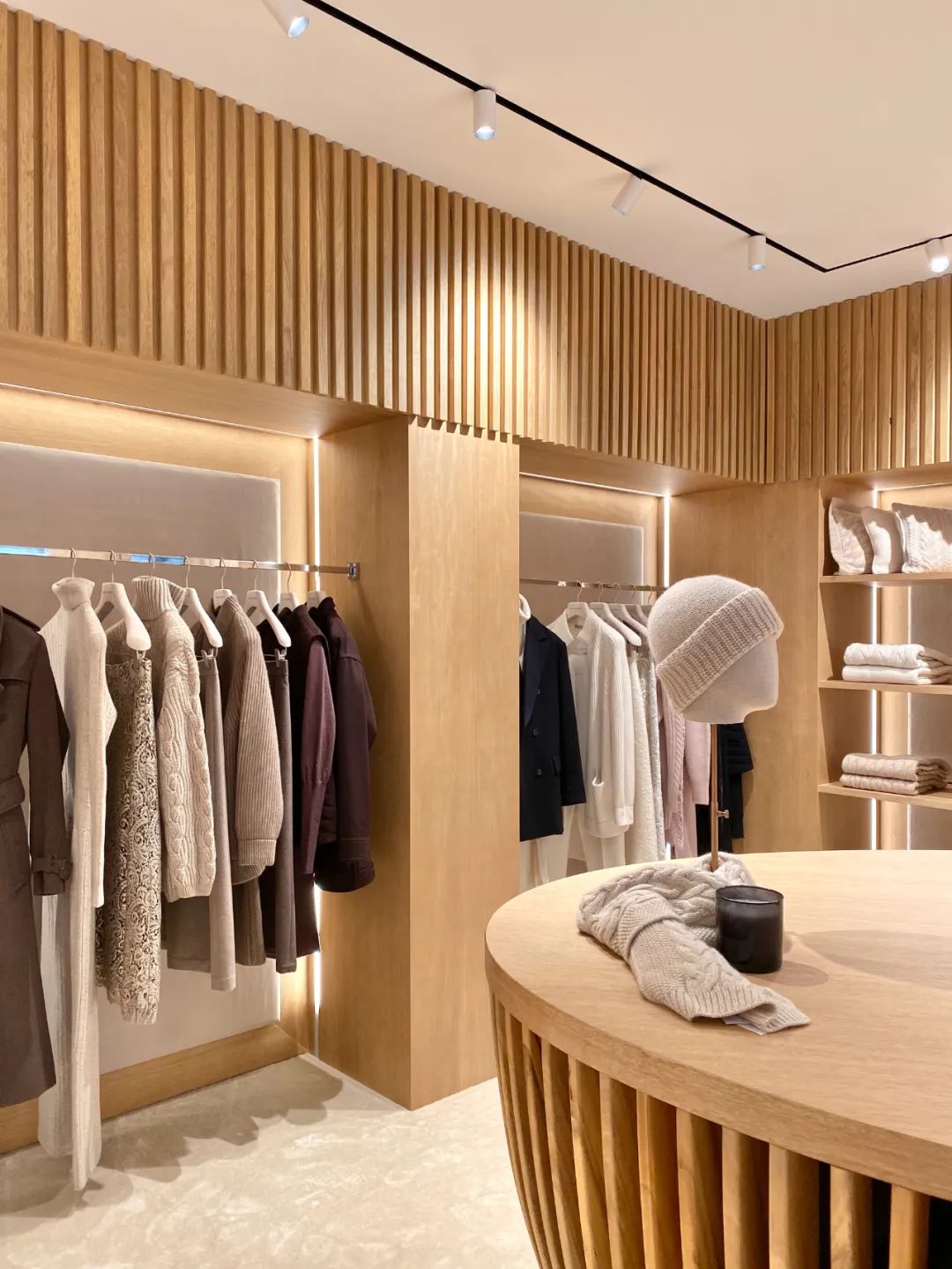 Saint Cashmere 精品店丨Daria 和 Leonid Solovyov-13