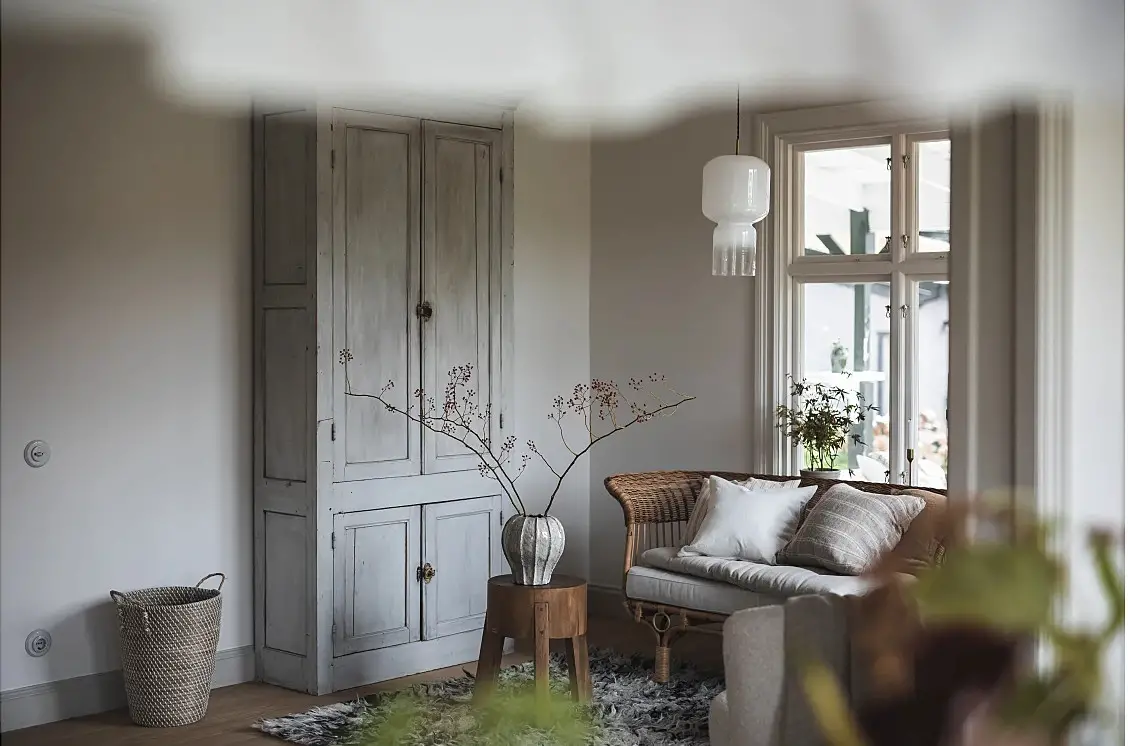 瑞典斯堪的纳维亚风格红木别墅设计-1