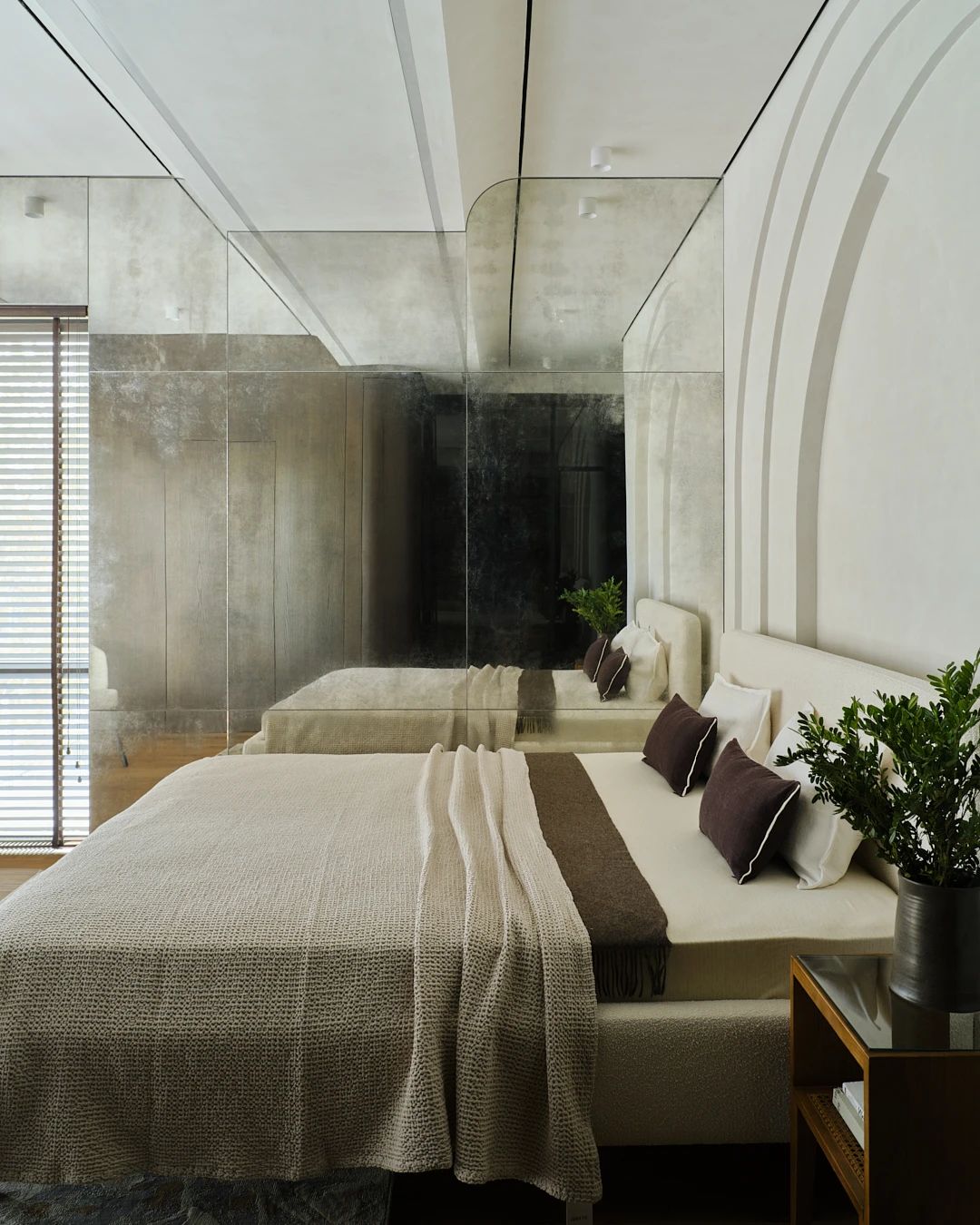 00后的网红小姐姐居然喜欢这样的设计风格-17