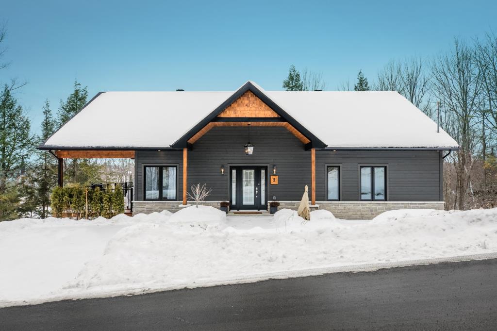 LacBrome地区农舍风格新住宅丨加拿大魁北克丨Joli Joli Design-36