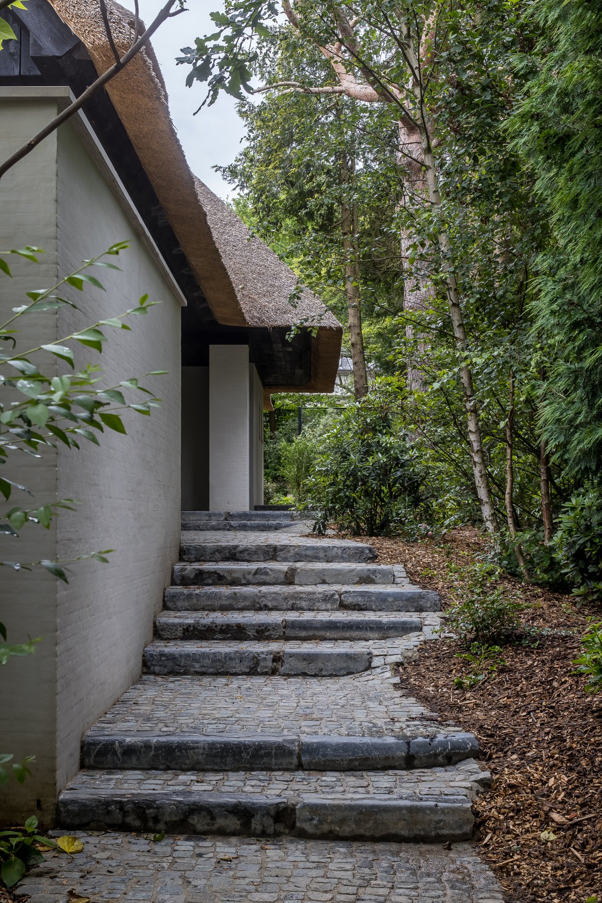 平衡内饰丨保加利亚鲁塞丨Nathalie Deboel-3