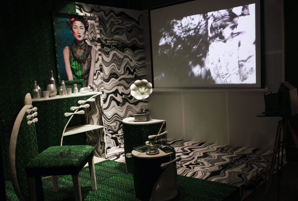 《青春照相馆》 | 旗袍元素演绎时光消逝的视角感受-9