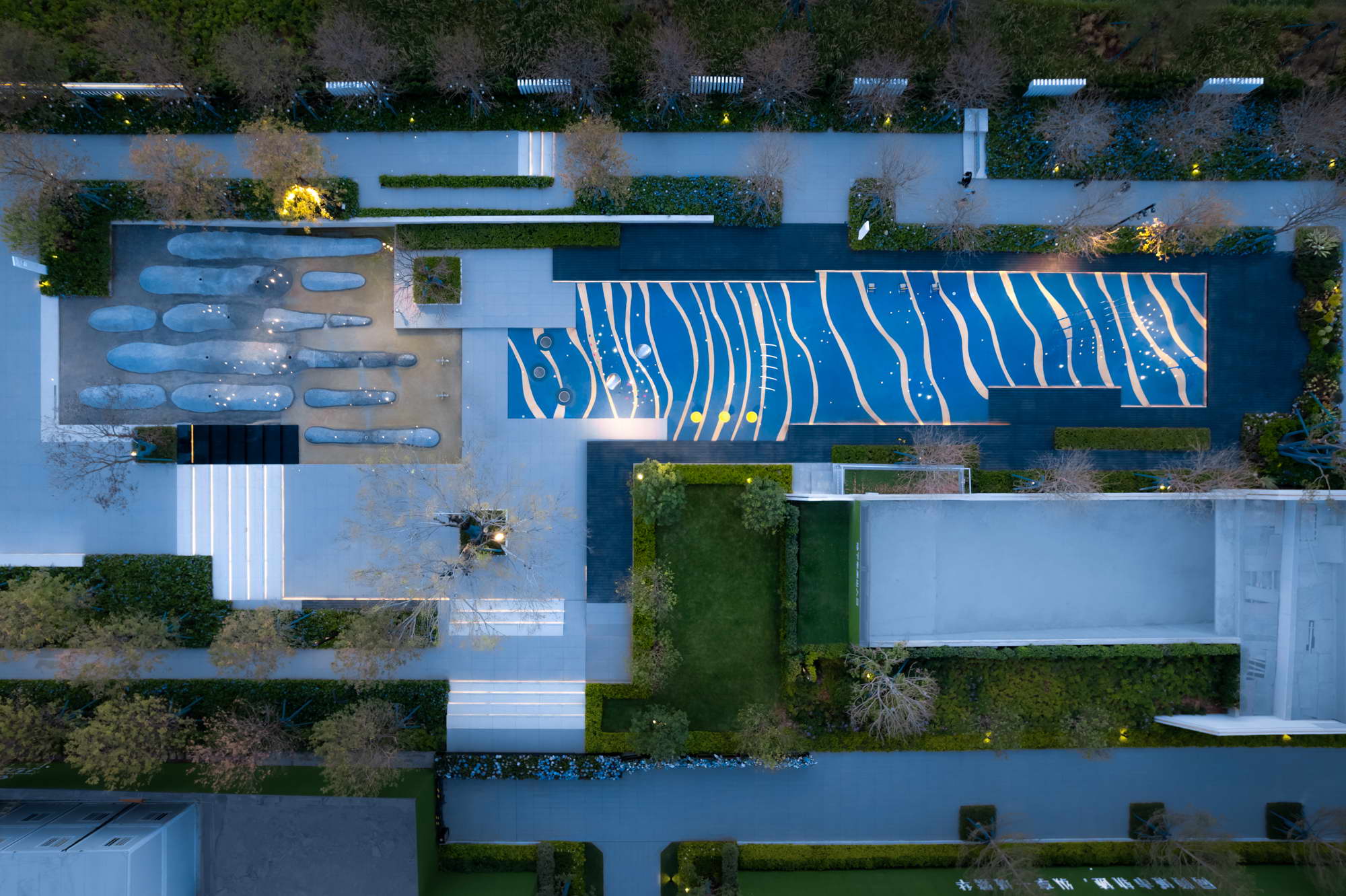 东莞万科卓越珑远未来之光 | 星海公园的现代设计魅力-40