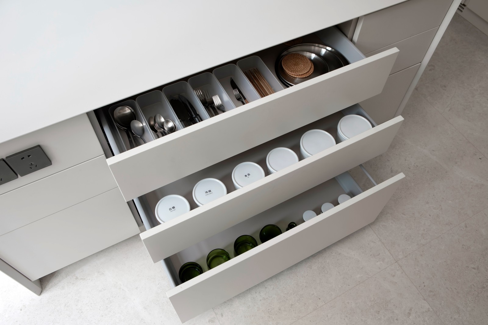 YANG 的「自·白」——简约留白,自然舒适-71