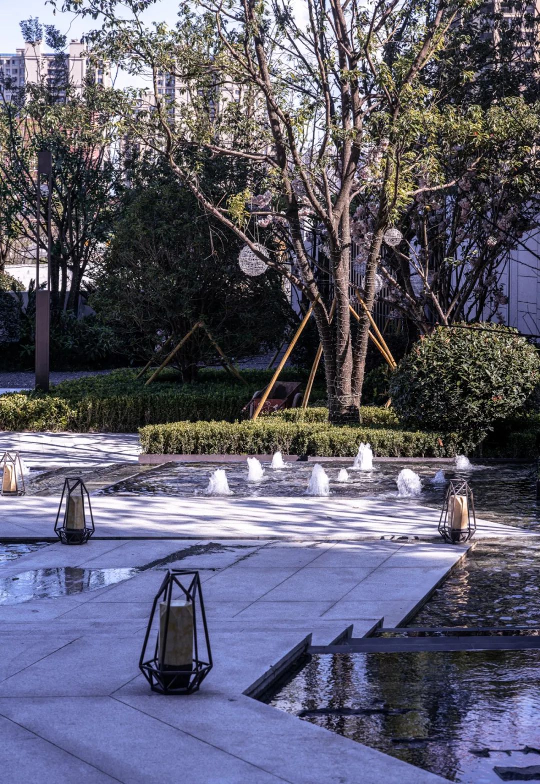 温州中梁都会中心 | 现代简约的度假空间设计-28