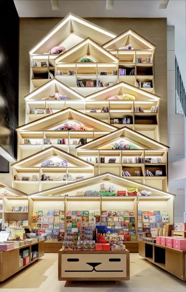 造梦空间 | 遨游太空中的读书体验-61