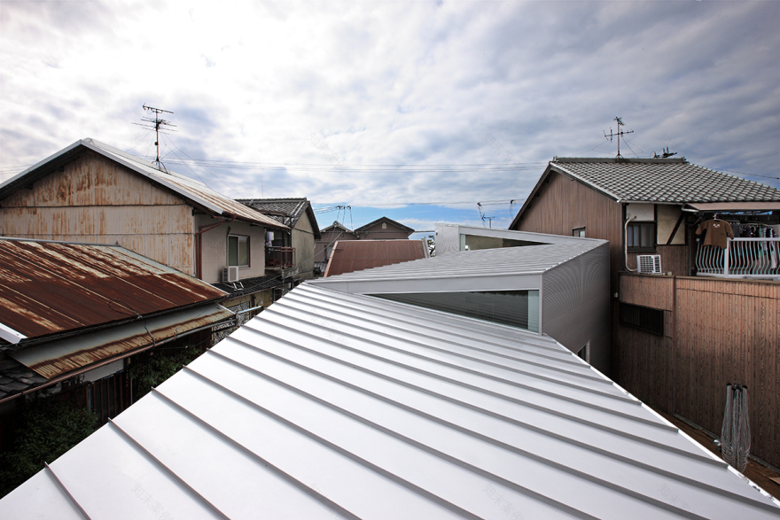 大阪扭曲住宅,城市与自然的和谐交融-28