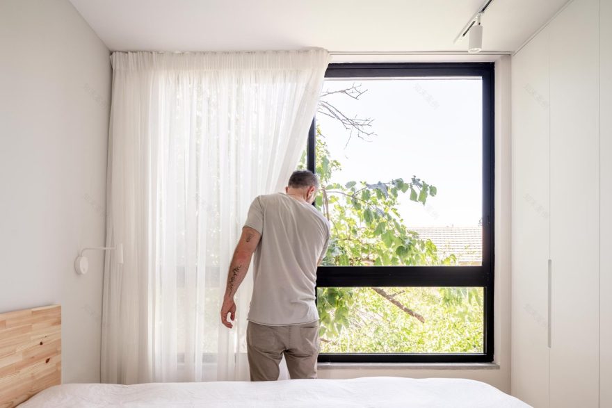 Tel Aviv 老宅新生,简约现代的家庭公寓扩建-42