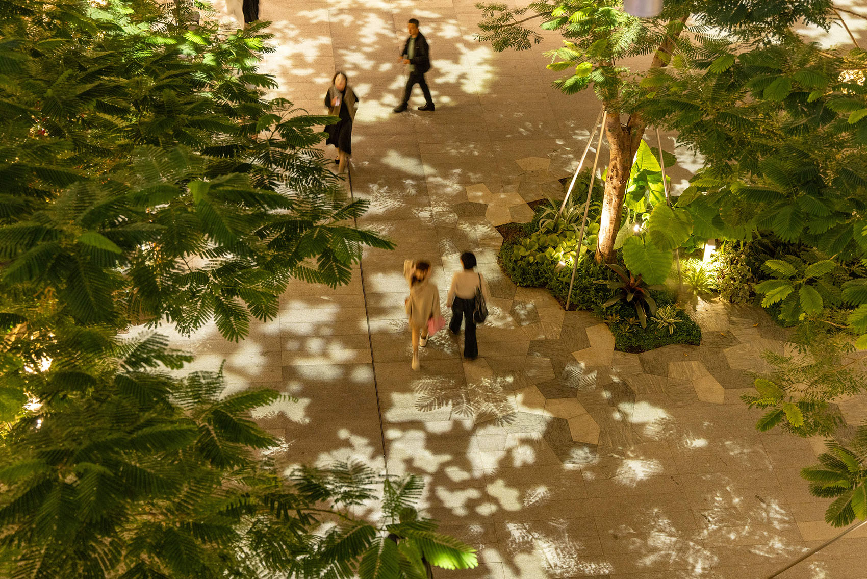 深圳湾万象城二期丨中国深圳丨iPD,grant associates,OVAL等多家-70