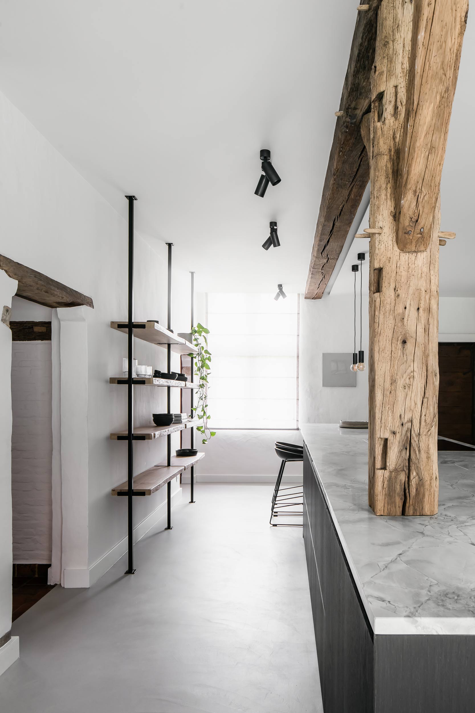 普特 18 世纪方形农场翻新丨比利时丨Nils Van der Celen-1