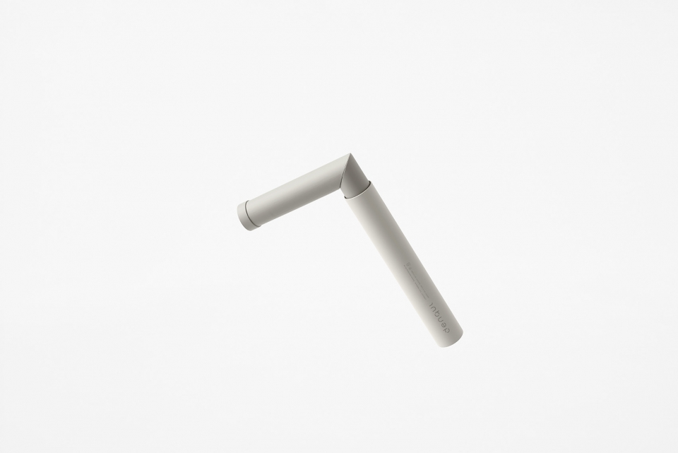 单手发电应急移动电源-16